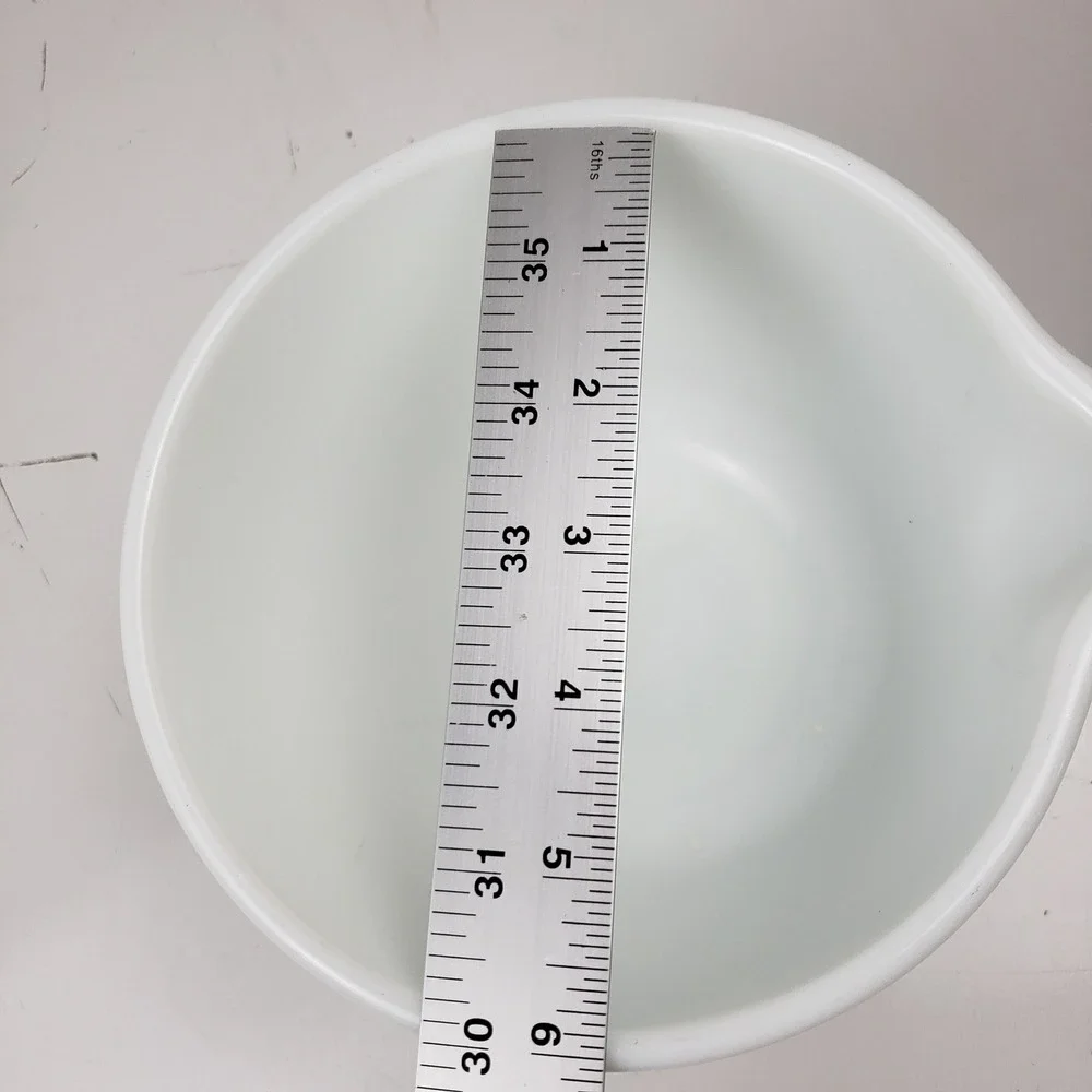 Hamilton Beach Model G Small‎ Milk Glass Mixing Bowl White Ribbed With Spout